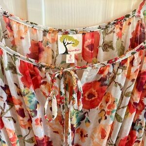 Anthropologie - Fig and Flower Floral Long Sleeve Dress - Red and Green